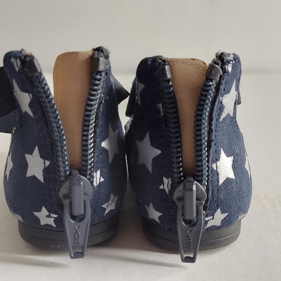 Cat & Jack Girl's Navy Silver Stars Shoes - Picture 7 of 12